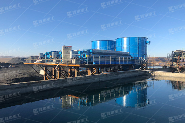 隔膜壓濾機(jī)穩(wěn)定性強(qiáng)，可以長(zhǎng)時(shí)間保持良好的壓力過濾影響